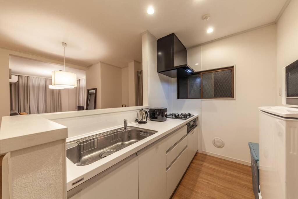 Eldor Nishikoujiya Apartment Tokyo Exterior photo