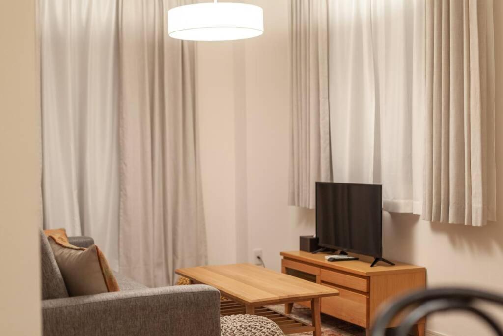 Eldor Nishikoujiya Apartment Tokyo Exterior photo